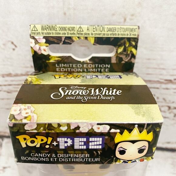 PEZ Snow White Evil Queen Funko Pop Candy Dispenser - Picture 2 of 5